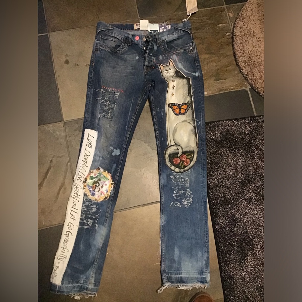 Buddha Love Kitty Cat boutique jeanss! NWT